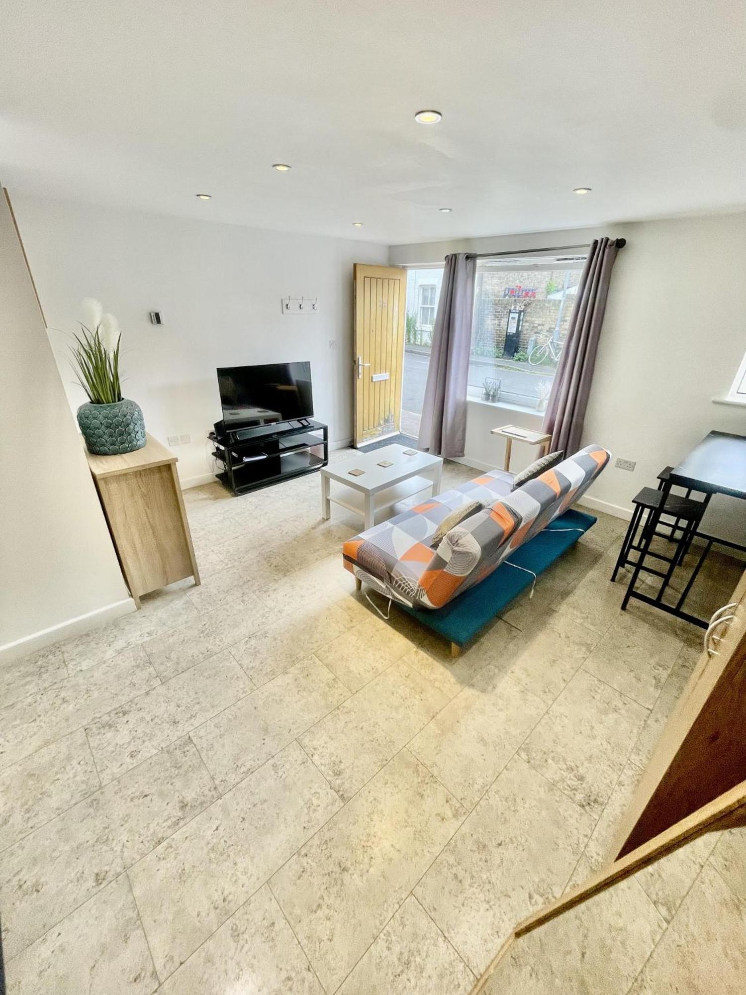 Beautiful Studio In Cambridge City Centre エクステリア 写真